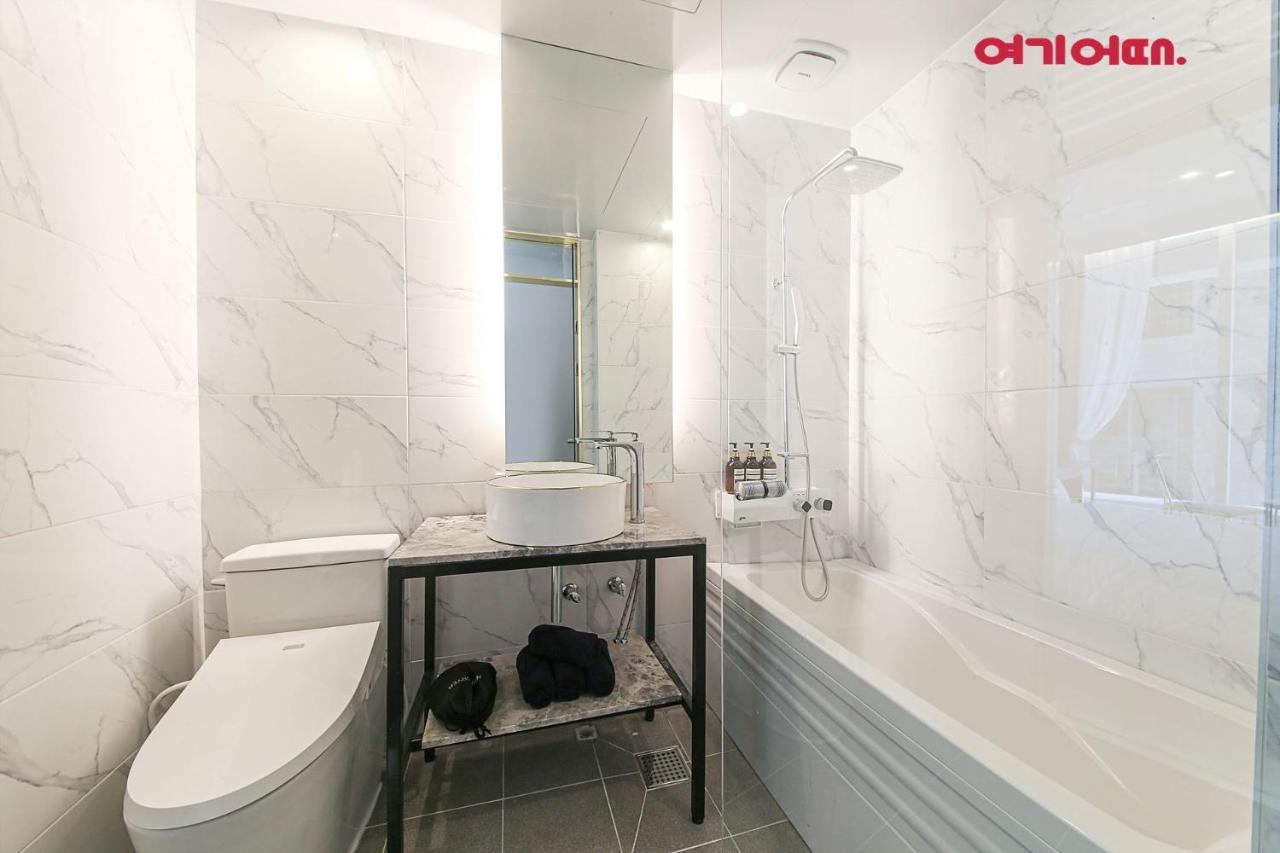 De Homme Hotel Пусан Екстериор снимка