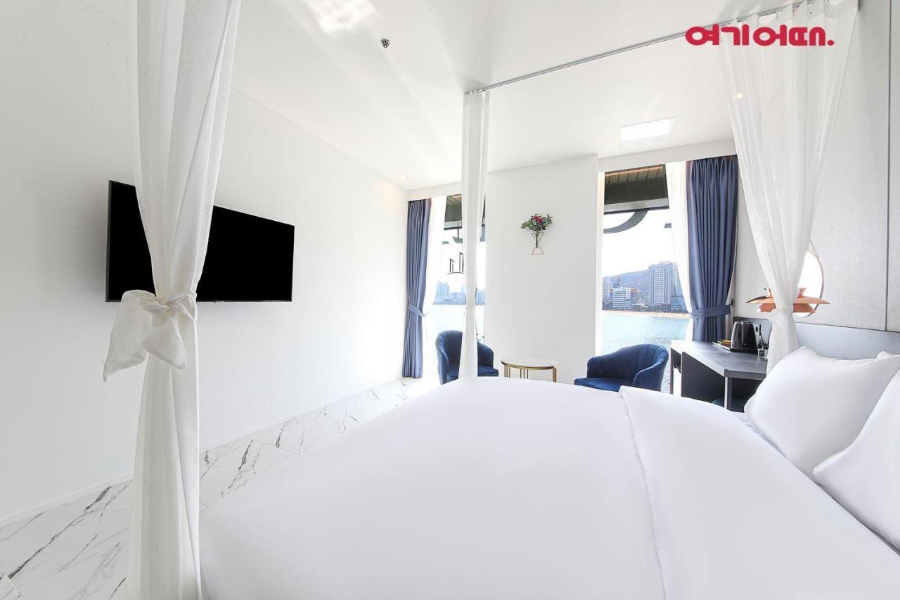 De Homme Hotel Пусан Екстериор снимка